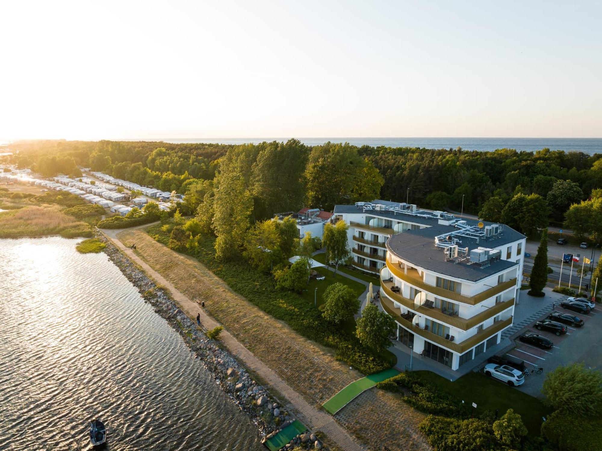 Hotel Meridian Chałupy Esterno foto